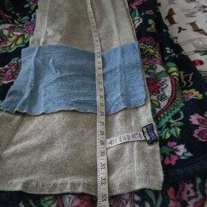 Patagonia Light Gray and Blue Cashmere Knit Scarf